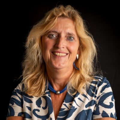 Esther Hofmans