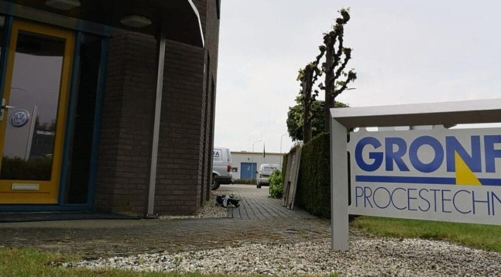 Pand van Gronfa Procestechniek aan de Brinkhorst in Zutphen